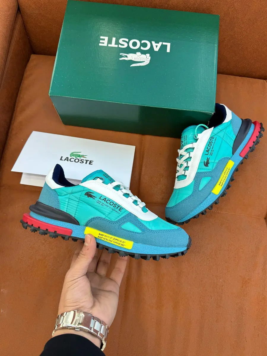 https://www.trendbox360.com/public/storage/urunler/video/lacoste-video.mp4